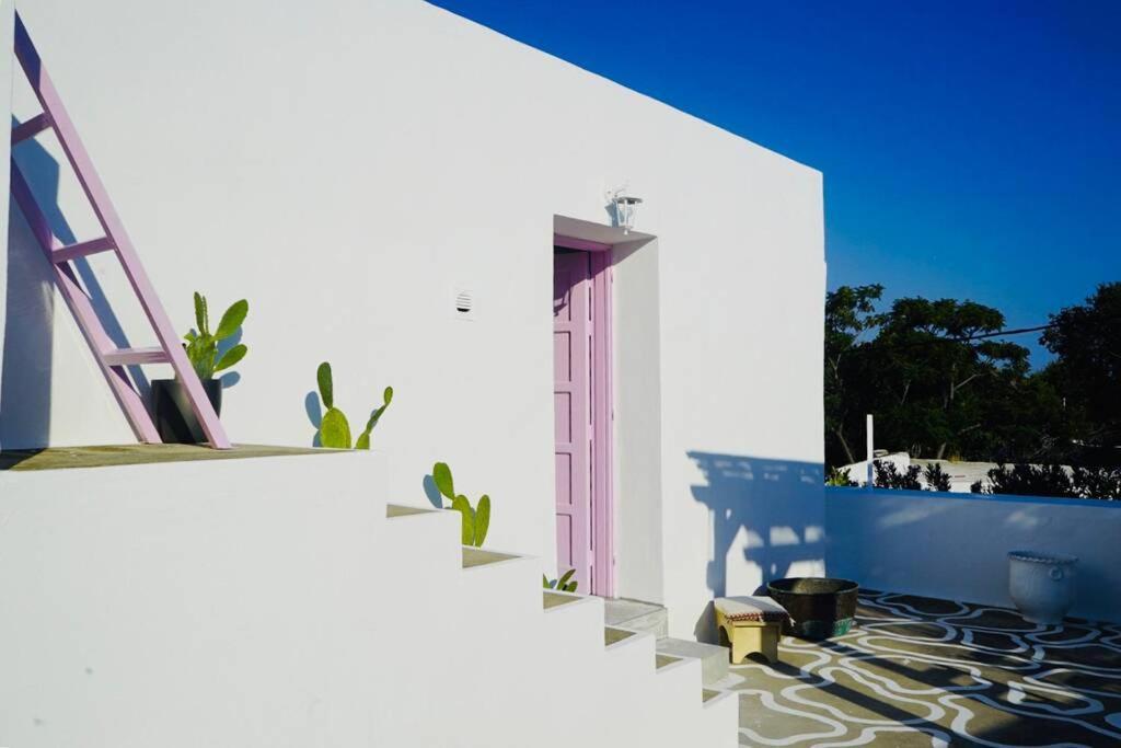 The Summer Pink House Lakhania Exteriér fotografie
